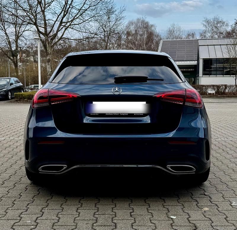Gebraucht Mercedes A220 190 PS (139 kW) 2019 Blau Limousine