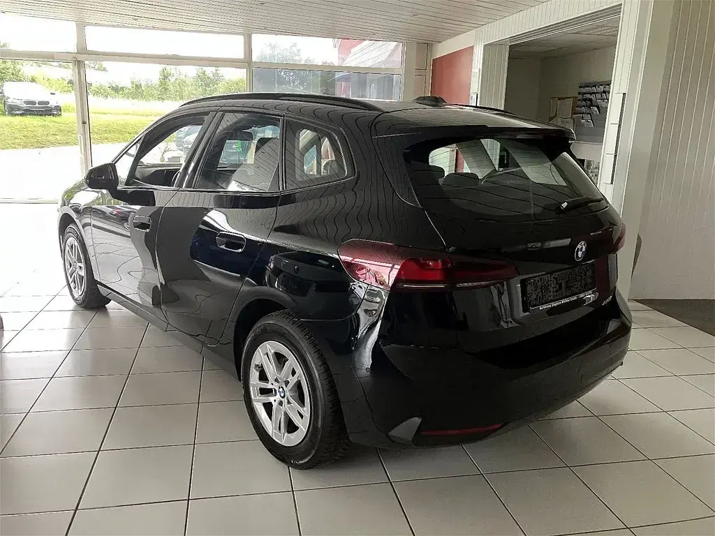 Gebraucht BMW 216 122 PS (89 kW) 2025 Schwarz Coupé