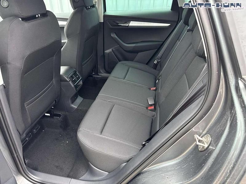 Neu Skoda Karoq Selection 150 PS (110 kW) 2026 Graphitgrau metallic SUV