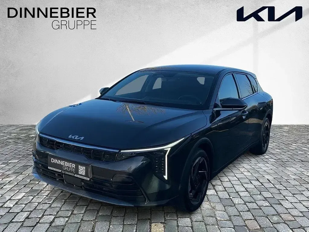 Neu Kia K4 Spirit 150 PS (110 kW) 2025 Grau Limousine