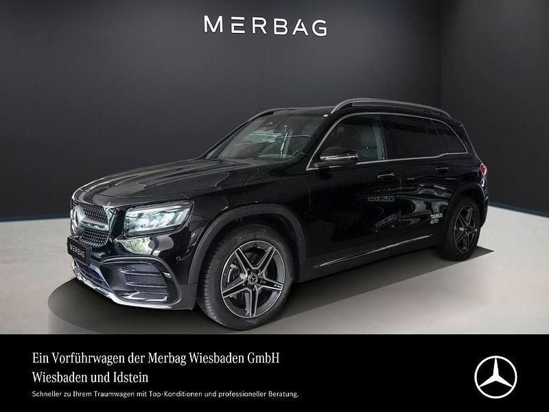 Nachtschwarz Gebraucht 2025 Mercedes GLB200 AMG SUV | 49.790 € (Teuer) - Bild 1/4