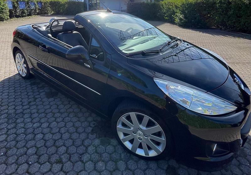 Schwarz Gebraucht 2013 Peugeot 207 CC Cabrio | 8.700 € (Teuer) - Bild 1/4
