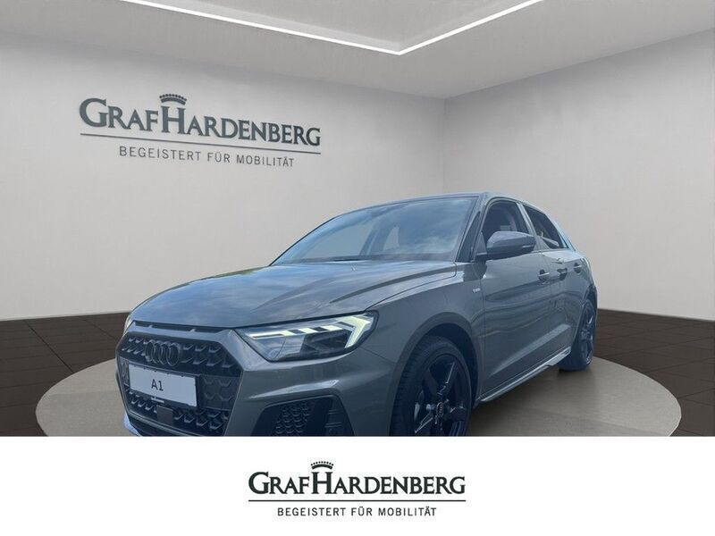Schwarz Neu 2025 Audi A1 Sportback S-Line Kleinwagen | 28.900 € (Guter Preis) - Bild 1/4