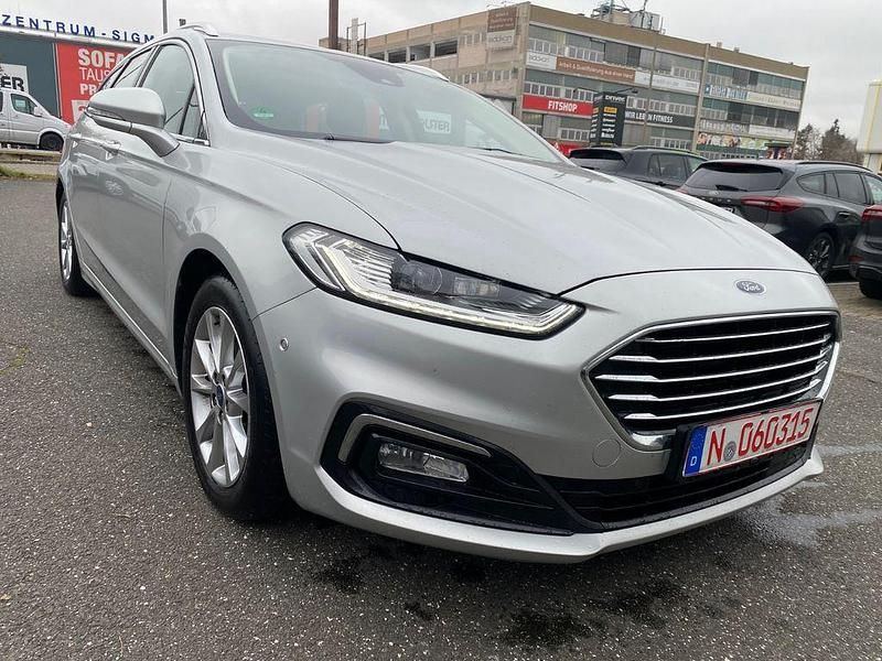 Gebraucht Ford Mondeo Titanium 150 PS (110 kW) 2020 Silber Limousine