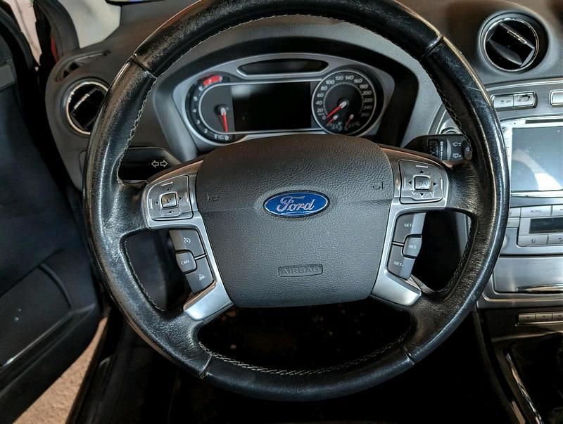 Gebraucht Ford Mondeo 145 PS (106 kW) 2007 Schwarz Kombi