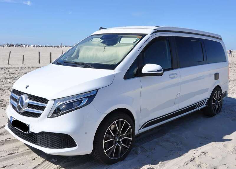 Weiß Gebraucht 2020 Mercedes V250 Edition Van / Kleinbus | 62.500 € - Bild 1/4