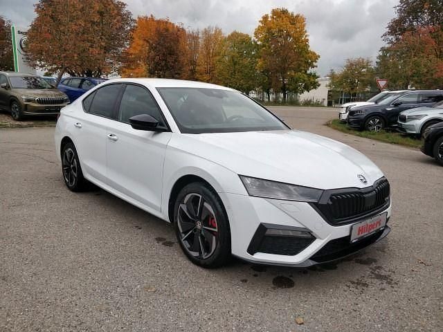 Gebraucht Skoda Octavia RS 245 PS (180 kW) 2022 Moonweiss metallic (metallic) Limousine