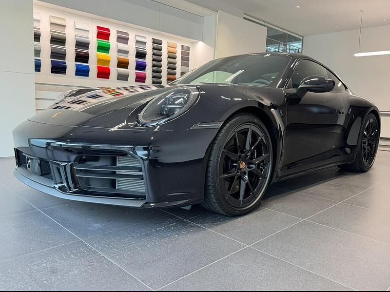 Gebraucht Porsche 992 480 PS (353 kW) 2025 Schwarz Coupé