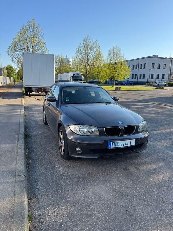 Gebraucht BMW 118 143 PS (105 kW) 2006 Grau Kleinwagen