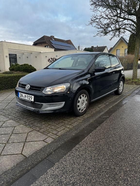 Schwarz Gebraucht 2010 VW Polo Trendline Kleinwagen | 4.000 € (Fairer Preis) - Bild 1/4