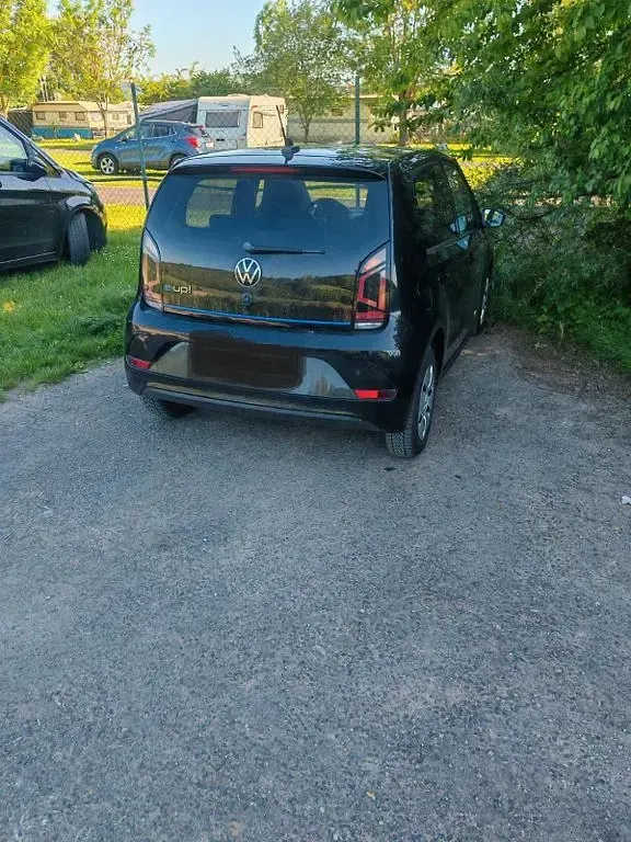 Gebraucht VW e-up! Style 61 kW (83 PS) 2022 Schwarz Kleinwagen