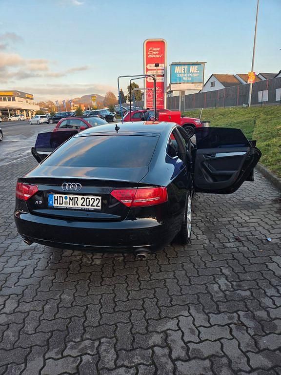 Gebraucht Audi A5 Sportback 190 PS (139 kW) 2010 Schwarz Kleinwagen
