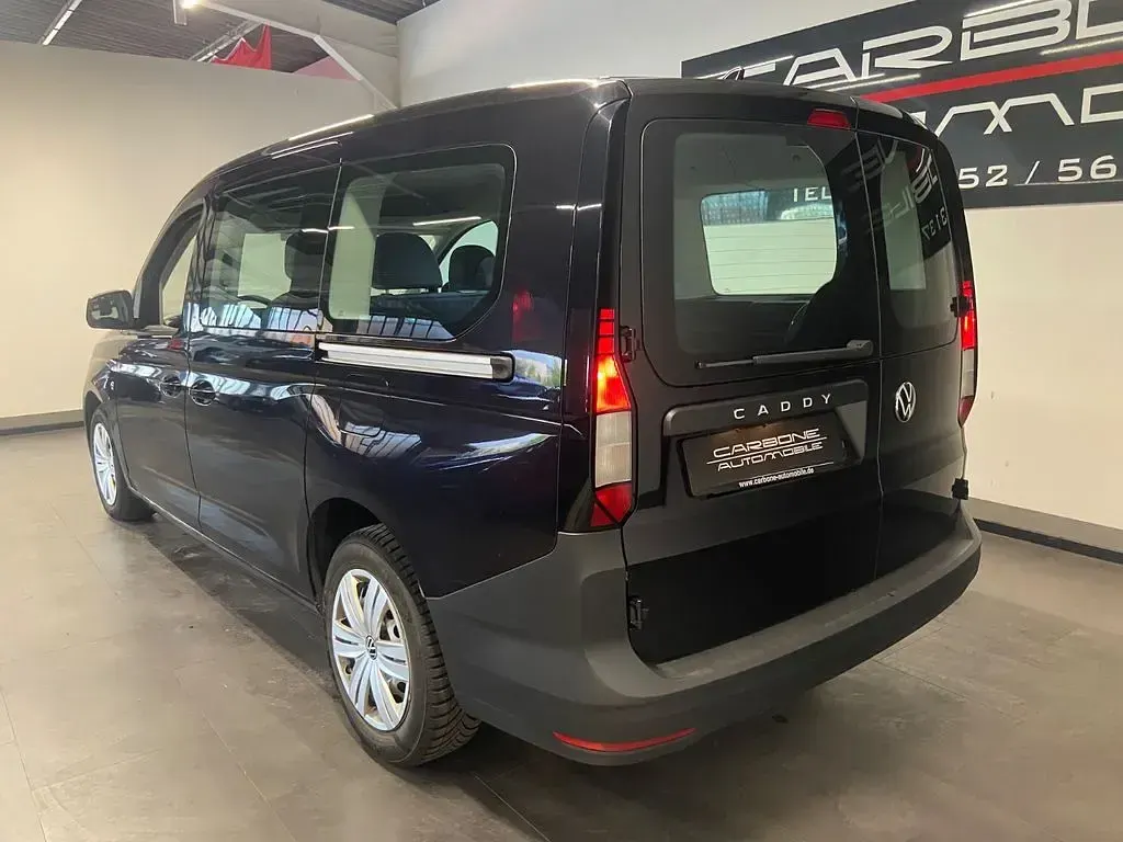 Gebraucht VW Caddy Maxi 122 PS (89 kW) 2022 Schwarz Van / Kleinbus