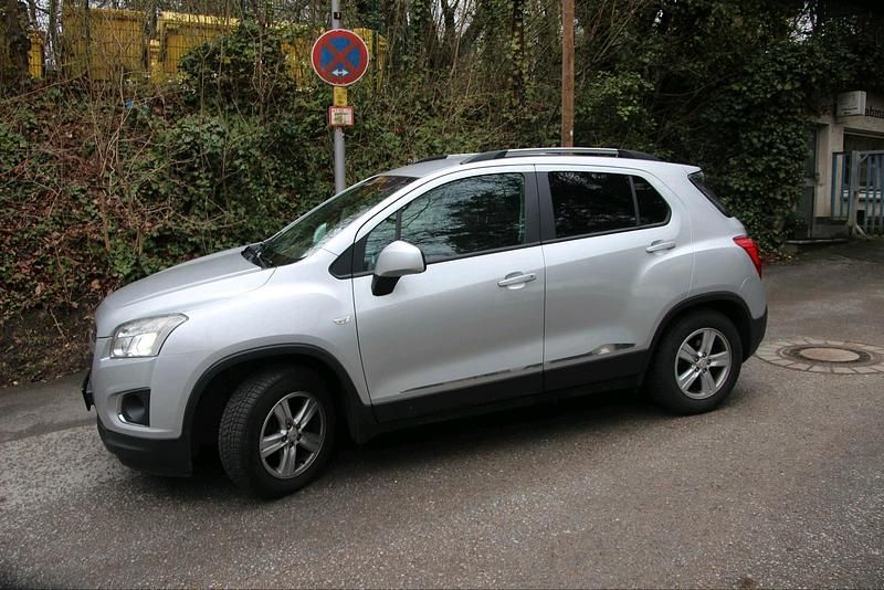 Gebraucht Chevrolet Trax 130 PS (95 kW) 2014 Grau SUV