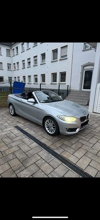 Gebraucht BMW 220 Luxury Line 190 PS (139 kW) 2015 Silber Cabrio
