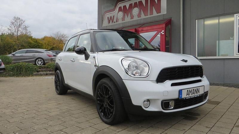 Weiß Gebraucht 2014 Mini Cooper Kleinwagen | 13.990 € - Bild 1/4