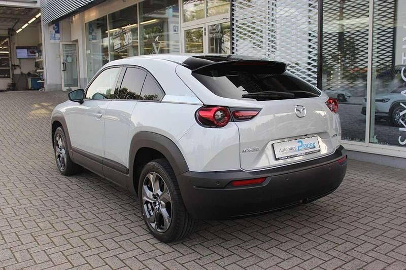 Gebraucht Mazda MX30 Ad'Vantage 106 kW (145 PS) 2022 Ceramic white SUV