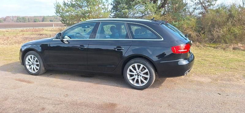Gebraucht Audi A4 Design 143 PS (105 kW) 2009 Schwarz Kombi