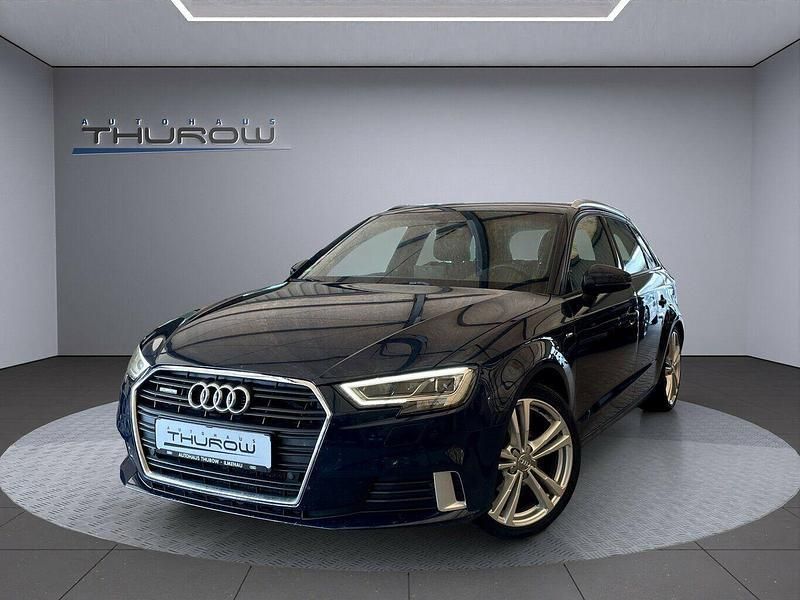 Cosmos blue metallic Gebraucht 2018 Audi A3 S-Line Limousine | 18.400 € (Guter Preis) - Bild 1/2