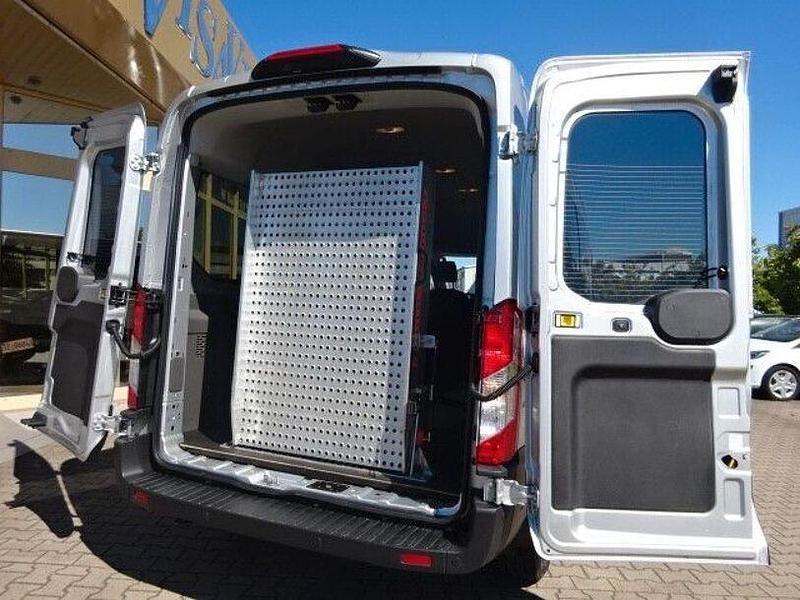 Gebraucht Ford Transit Trend 110 PS (80 kW) 2024 Silber Kombi