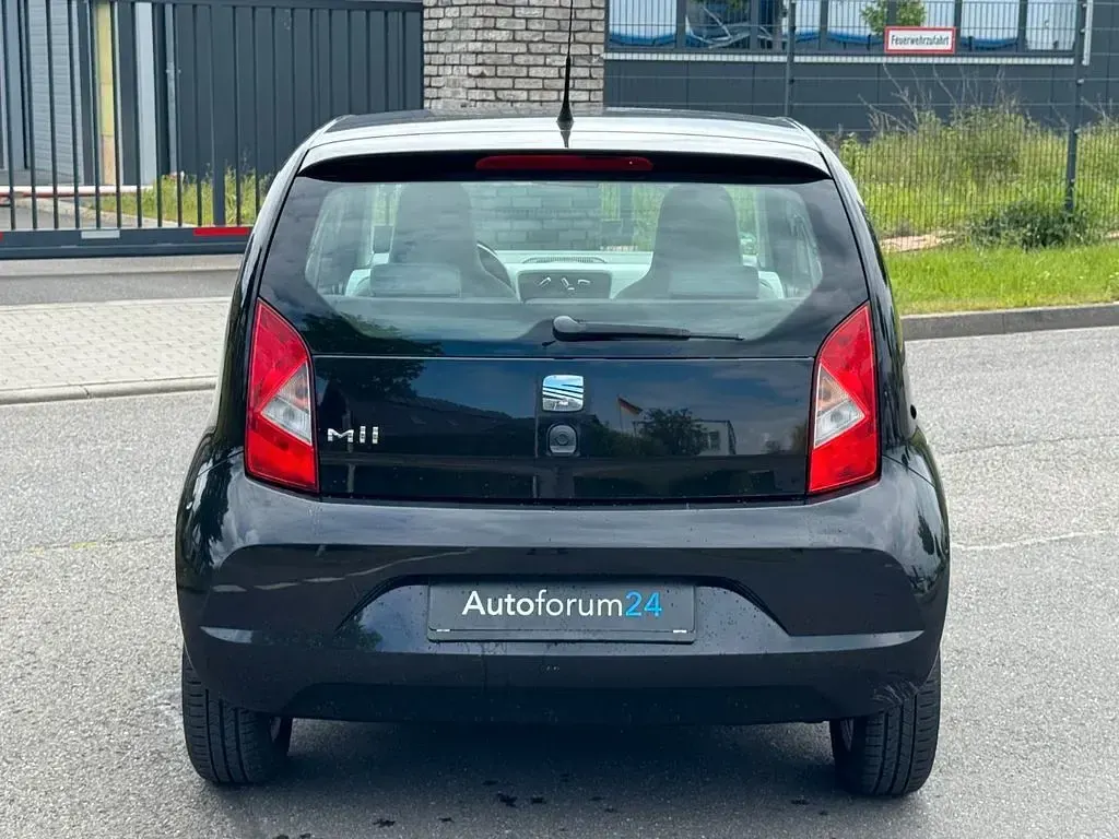 Gebraucht Seat Mii Style 60 PS (44 kW) 2013 Deep black Kleinwagen