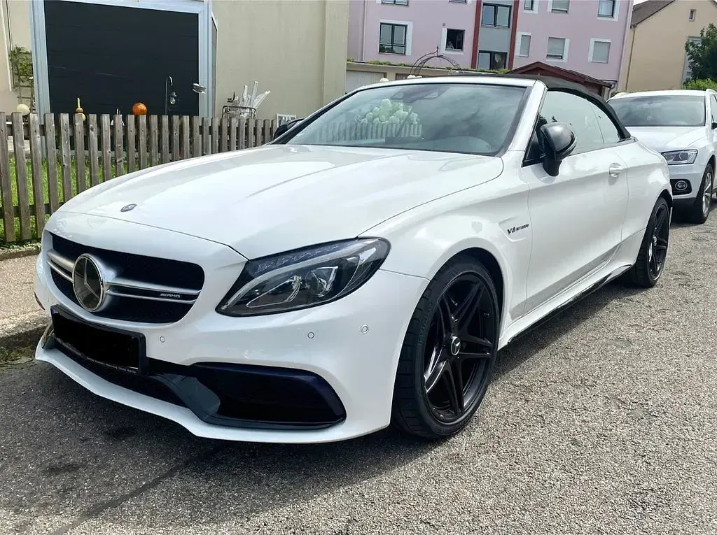 Gebraucht Mercedes C63 AMG AMG 476 PS (350 kW) 2018 Weiß Cabrio
