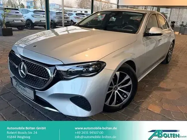 Second-hand Mercedes E200 204 CP (150 kW) 2024 Argintiu Break