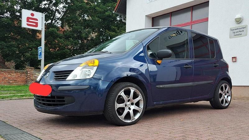Blau Gebraucht 2004 Renault Modus Van / Kleinbus | 1.599 € - Bild 1/3