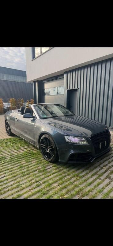 Grau Gebraucht 2010 Audi A5 Cabriolet Cabrio | 6.900 € - Bild 1/4