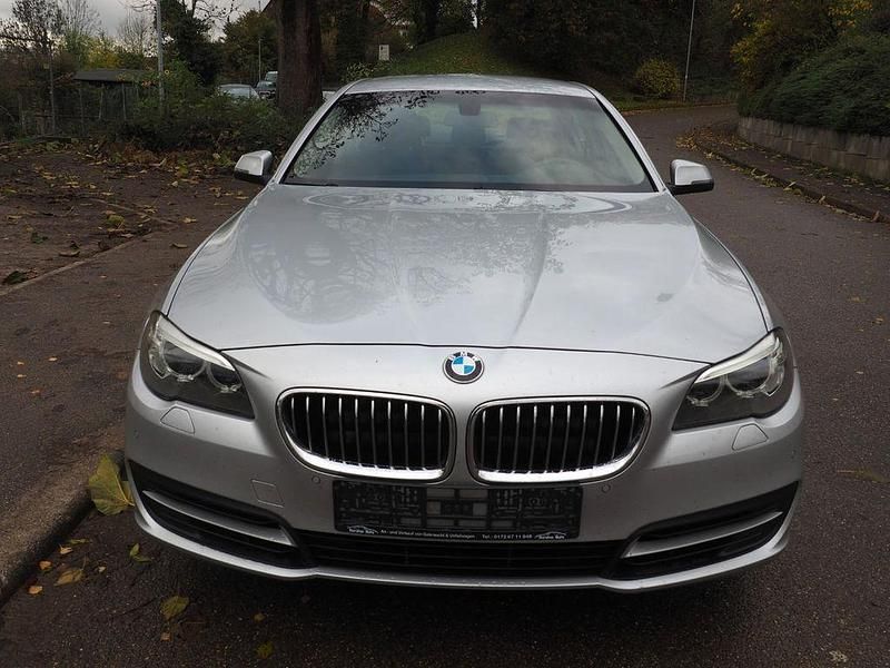 Gebraucht BMW 525 218 PS (160 kW) 2014 Silber Limousine