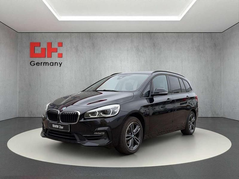 Saphirschwarz Gebraucht 2019 BMW 216 Sport Line Van / Kleinbus | 14.999 € (Guter Preis) - Bild 1/4