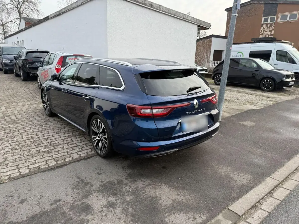 Gebraucht Renault Talisman Initiale Paris 200 PS (147 kW) 2016 Blau Kombi