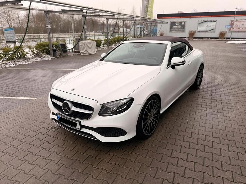 Gebraucht Mercedes E200 184 PS (135 kW) 2018 Weiß Cabrio