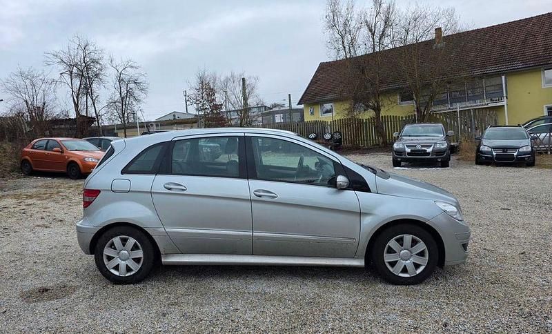 Gebraucht Mercedes B170 Edition 116 PS (85 kW) 2008 Grau Van / Kleinbus