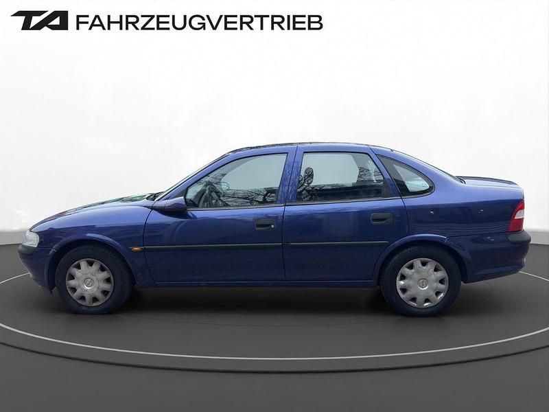 Gebraucht Opel Vectra 101 PS (74 kW) 1996 Blau Limousine