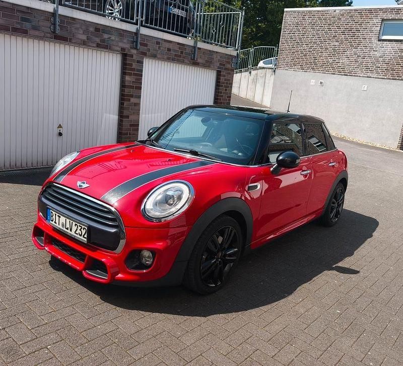 Rot Gebraucht 2018 Mini Cooper Kleinwagen | 12.500 € (Fairer Preis) - Bild 1/4