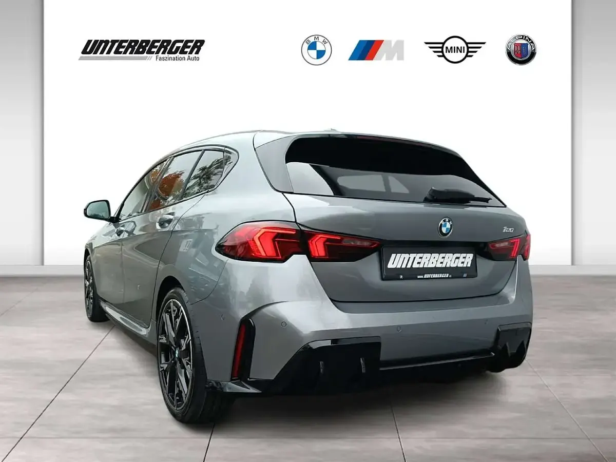 Neu BMW 120 M Sport 170 PS (125 kW) 2026 Skyscraper grau metallic Kleinwagen