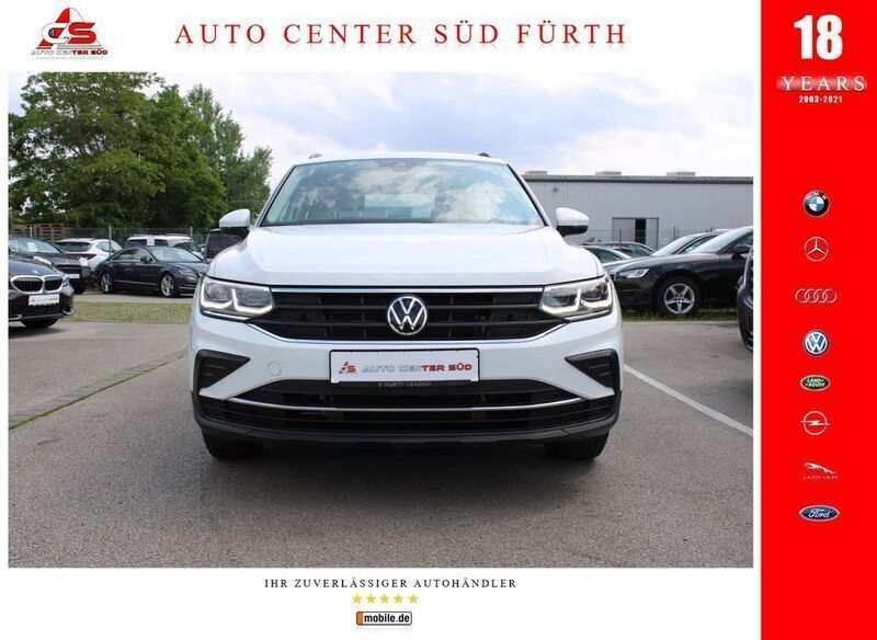 Weiß Gebraucht 2021 VW Tiguan Life SUV | 29.999 € (Teuer) - Bild 1/4