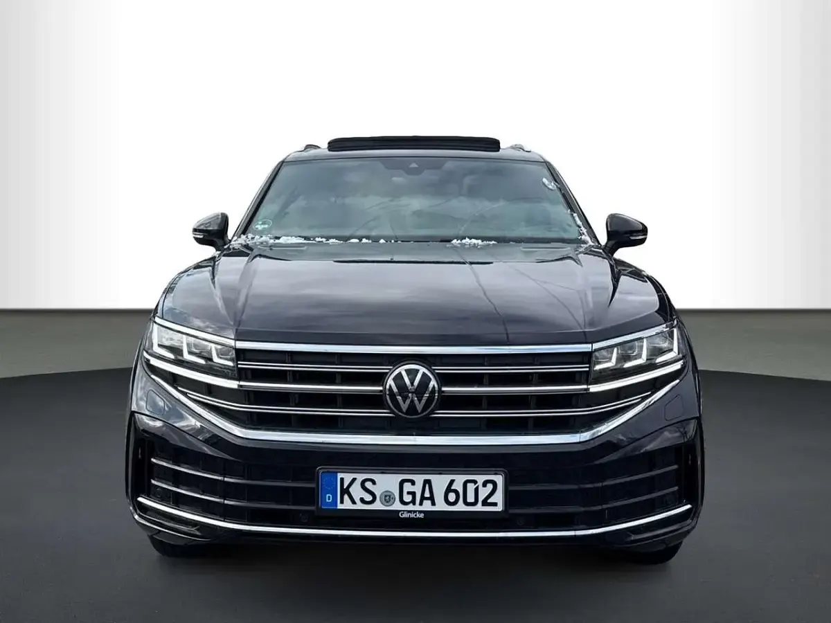 Gebraucht VW Touareg Elegance 286 PS (210 kW) 2026 Grenadillschwarz metallic SUV