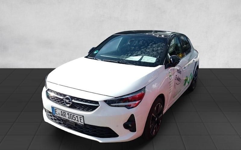 Gebraucht Opel Corsa-e Ultimate 100 kW (136 PS) 2021 Jade weiss/arktis weiss Kleinwagen