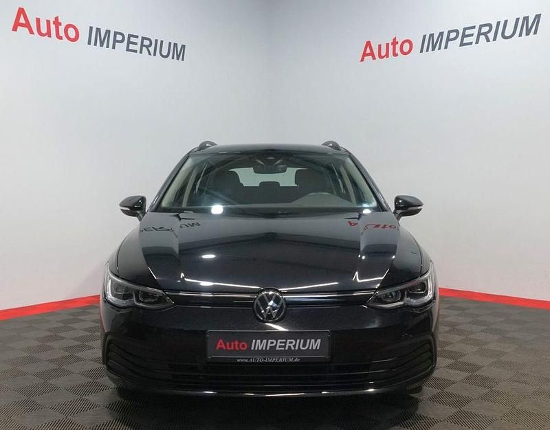 Gebraucht VW Golf VIII Life 150 PS (110 kW) 2023 Schwarz Kombi