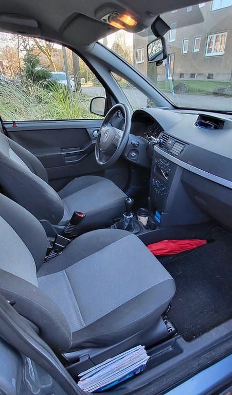 Gebraucht Opel Meriva 87 PS (63 kW) 2003 Grau Van / Kleinbus