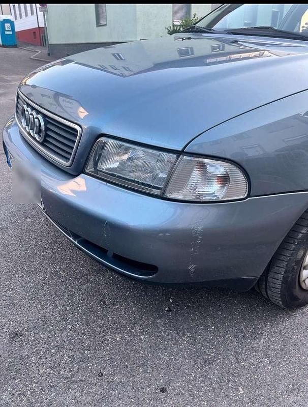 Gebraucht 1998 Audi A4 Limousine | 600 € (Superpreis) - Bild 1/4