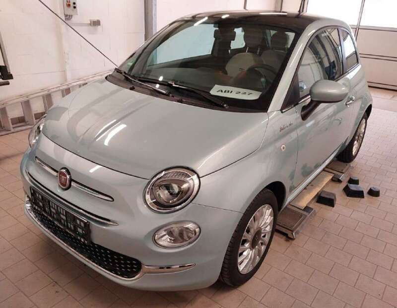 Blau Gebraucht 2023 Fiat 500 Dolcevita Kleinwagen | 13.887 € (Fairer Preis) - Bild 1/4