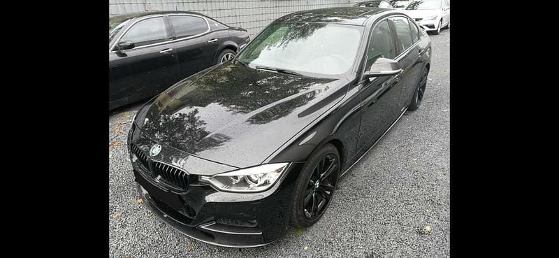 Schwarz Gebraucht 2014 BMW 328 M Performance Limousine | 19.450 € (Fairer Preis) - Bild 1/4
