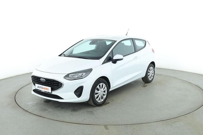 Gebraucht Ford Fiesta Cool & Connect 101 PS (74 kW) 2022 Weiß Limousine