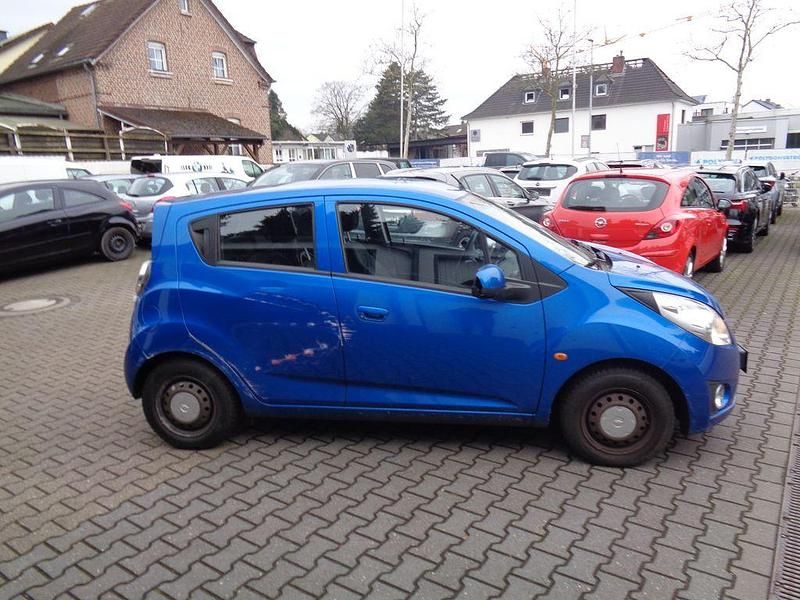 Gebraucht Chevrolet Spark LS 68 PS (50 kW) 2010 Blau Kleinwagen
