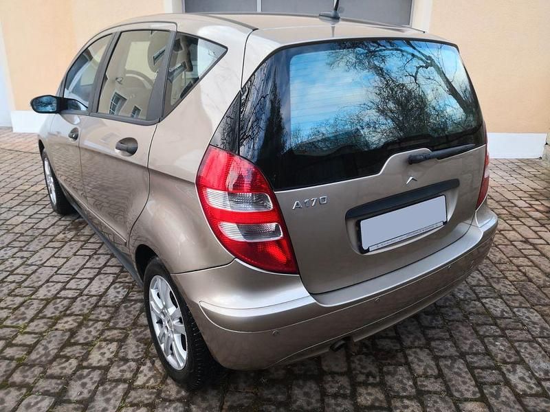 Gebraucht Mercedes A170 Avantgarde 116 PS (85 kW) 2006 Gold Van / Kleinbus
