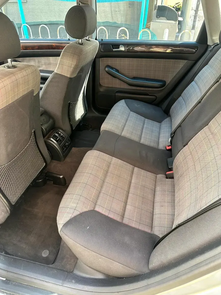 Gebraucht Audi A6 250 PS (183 kW) 2001 Silber Kombi