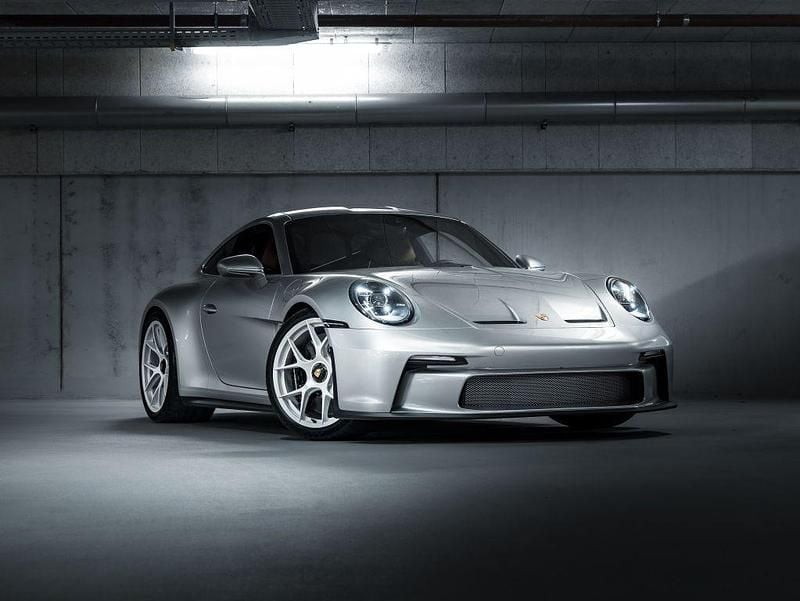 Gtsilbermetallic Neu 2025 Porsche 911 S/T Coupé | 440.000 € - Bild 1/4